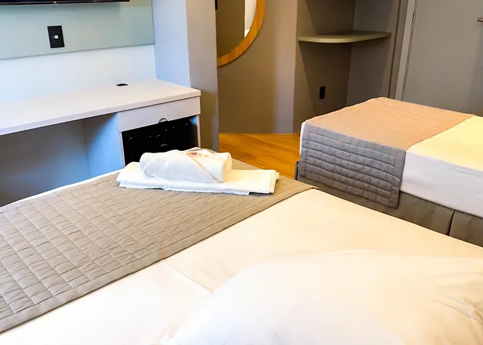 Zata - EconômicoHotel Em